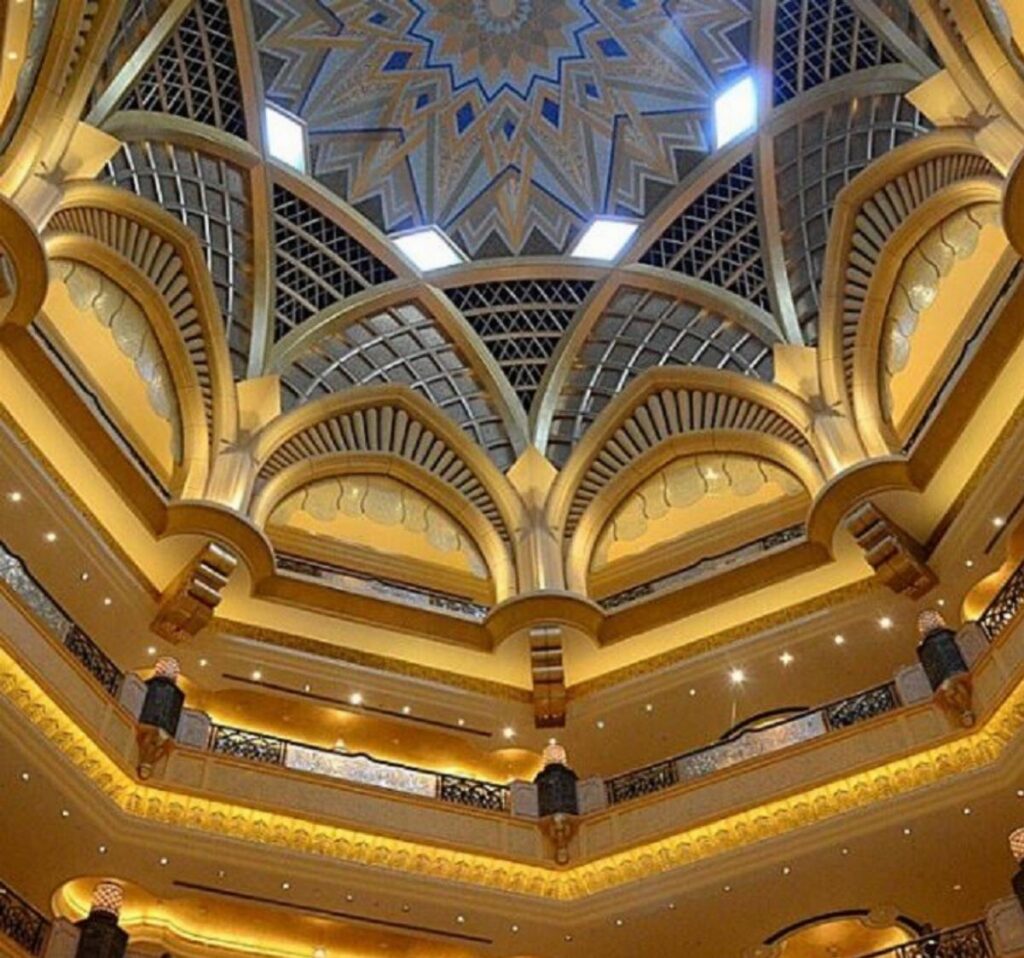 امارات گران‌ترین هتل جهان