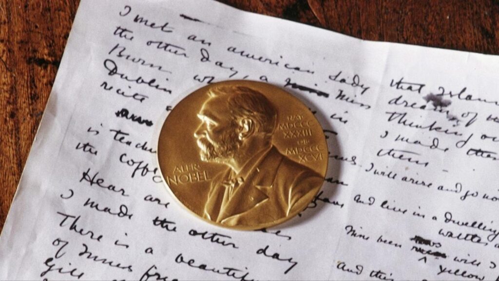 امسال برای اولین بار، نوبل ادبیات دو برنده دارد