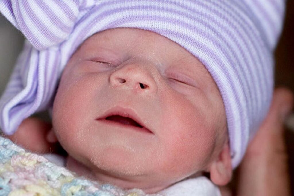 نخستین نوزاد از رحم پیوندی یک زن فوت شده متولد شد