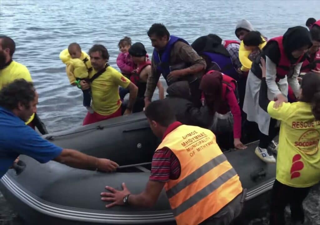 غرق شدن پناهجویان غیرقانونی