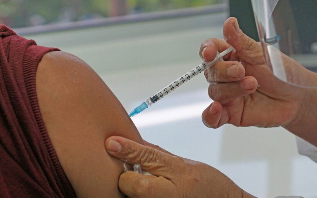 آنتی بادی ویروس کرونا بعد از واکسیناسیون