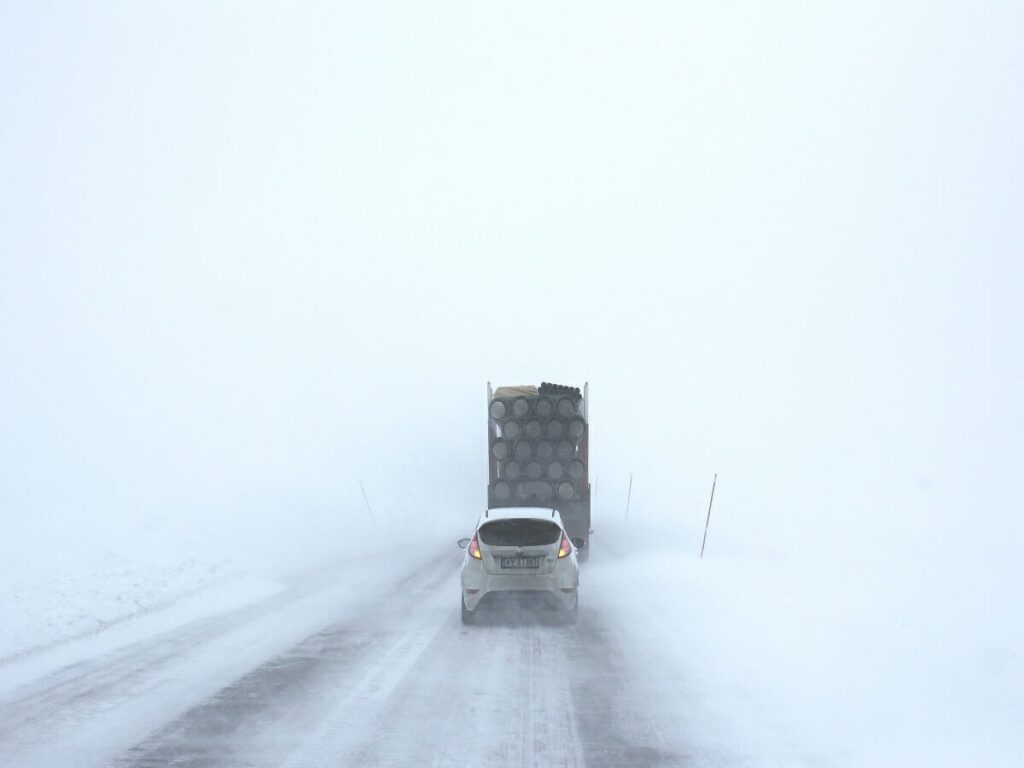 رانندگی در برف، زنجیر چرخ همراه اصلی ماشین