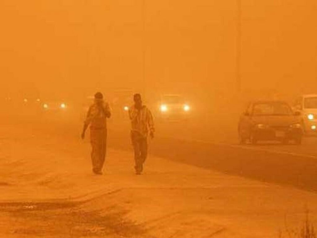 پدیده گرد و غبار و استان‌های غربی