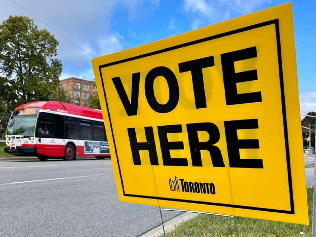 حدود نیمی از تورنتویی‌ها هنوز در رابطه با انتخاب شهردار تورنتو تصمیم نگرفته‌اند