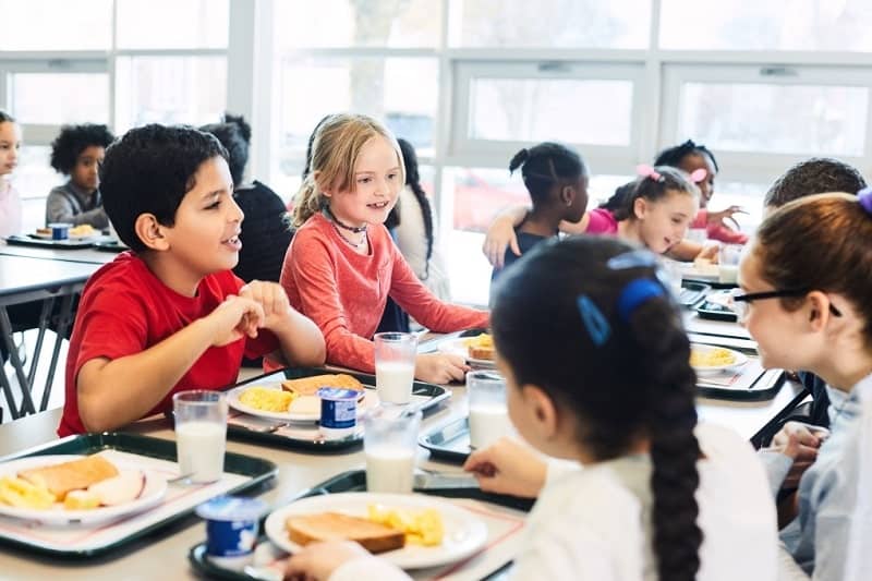 اتحادیه‌های معلمان خواستار صبحانه و ناهار رایگان در مدارس انتاریو شد
