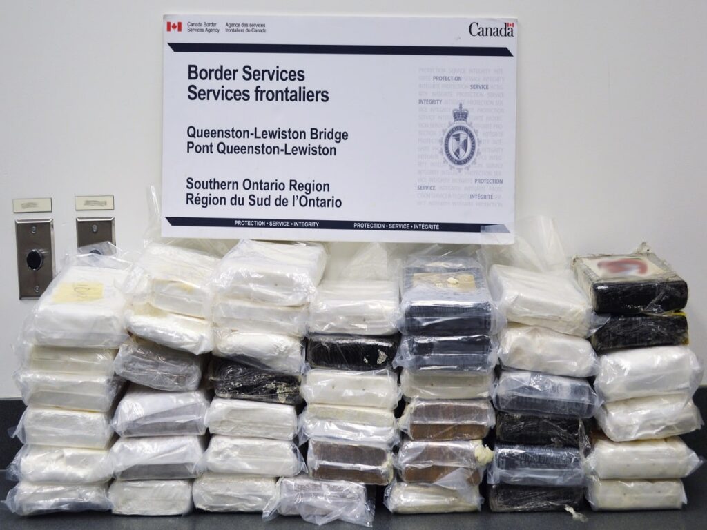 با کاهش محدودیت‌های کرونایی، قاچاق کوکائین در مرزهای کانادا افزایش یافت