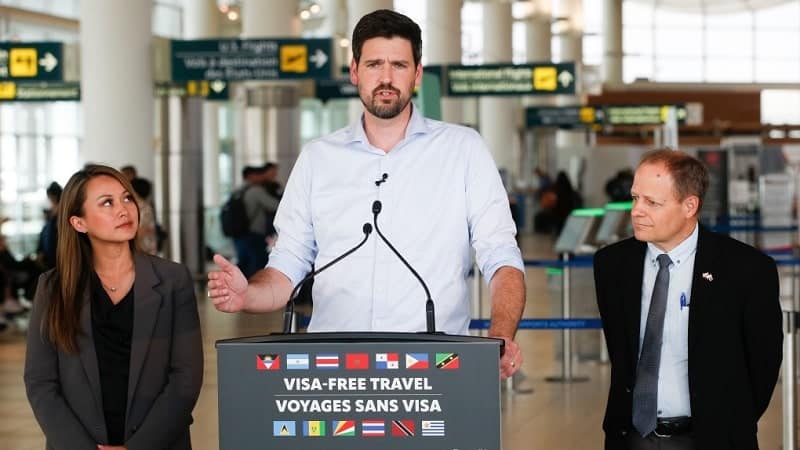 ۱۳ کشور به بازدیدکنندگان بدون ویزای کانادا افزوده شد