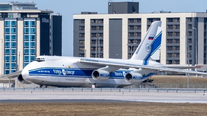 دولت کانادا هواپیمای باری روسی را در فرودگاه «پیرسون» توقیف کرد