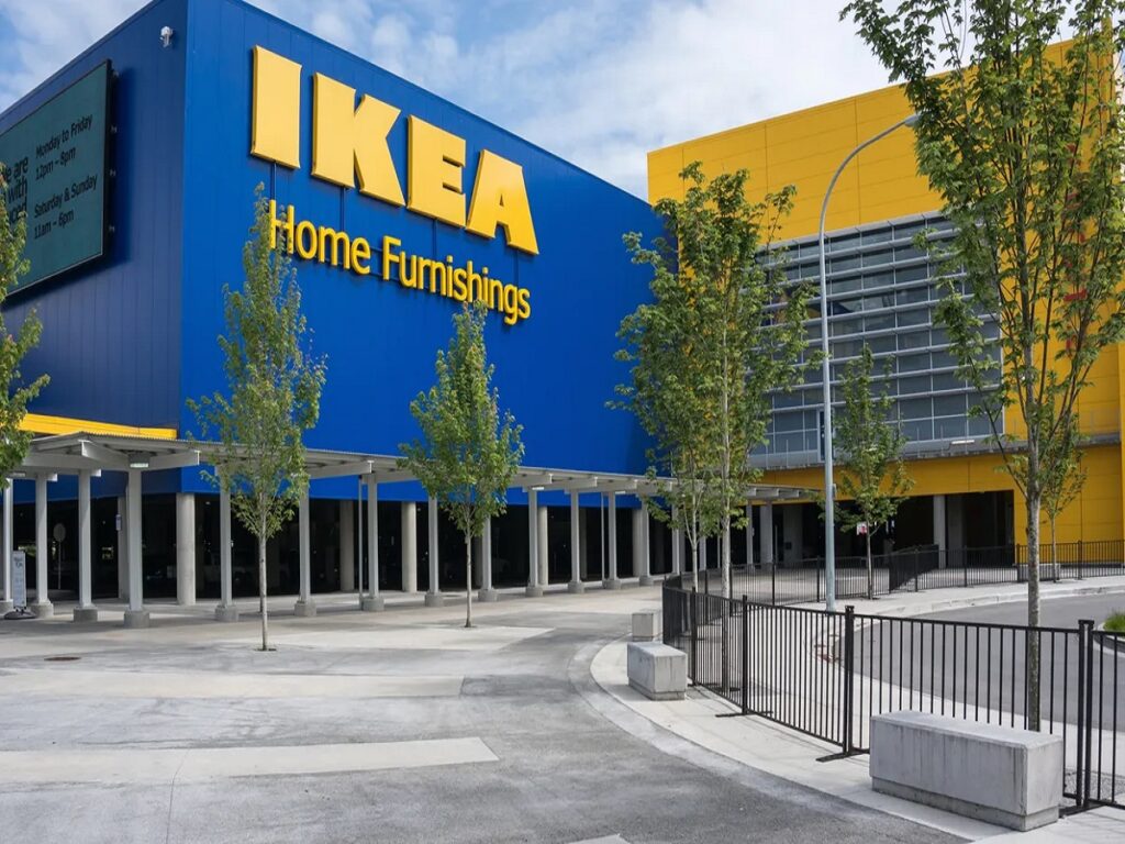 برند جهانی IKEA برای دانشجویان ارسال رایگان دارد