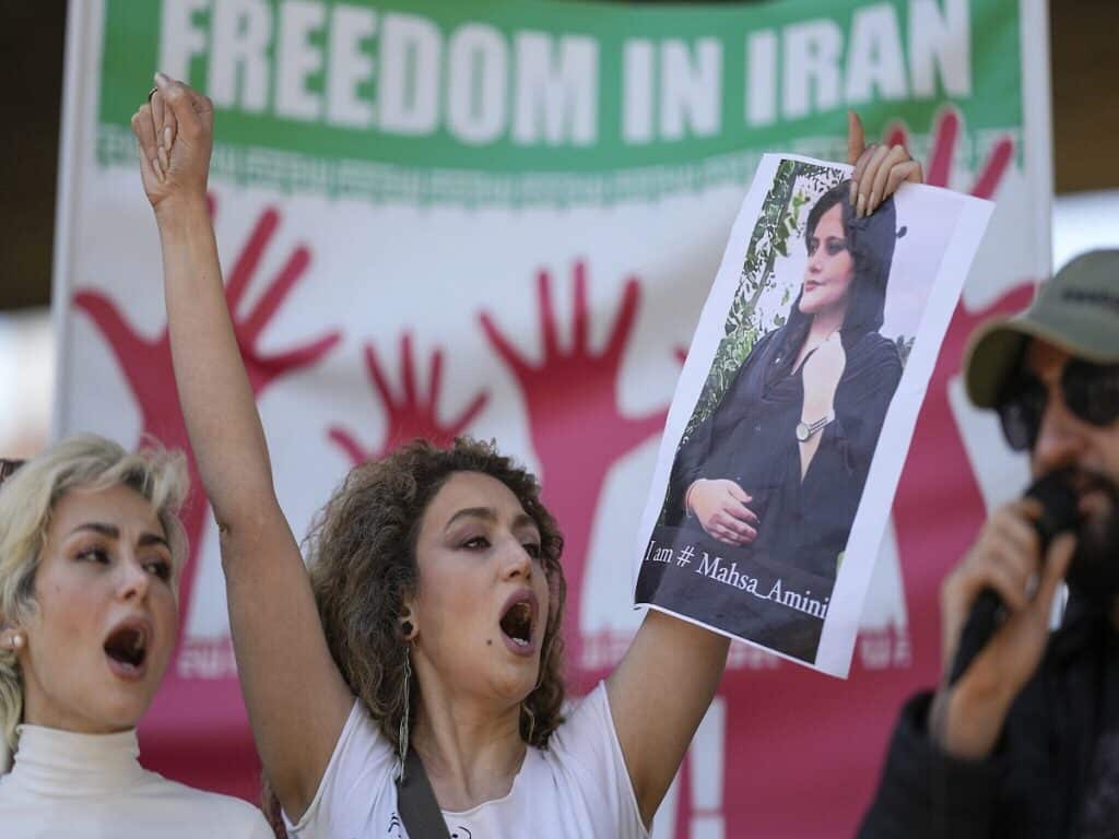 کانادا شش تن از مقامات ایرانی را تحریم کرد