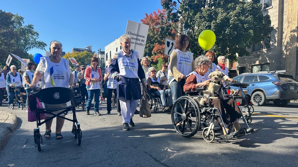 پیاده روی وزیر و سالمندان مونترالی در روز جهانی سالمندان