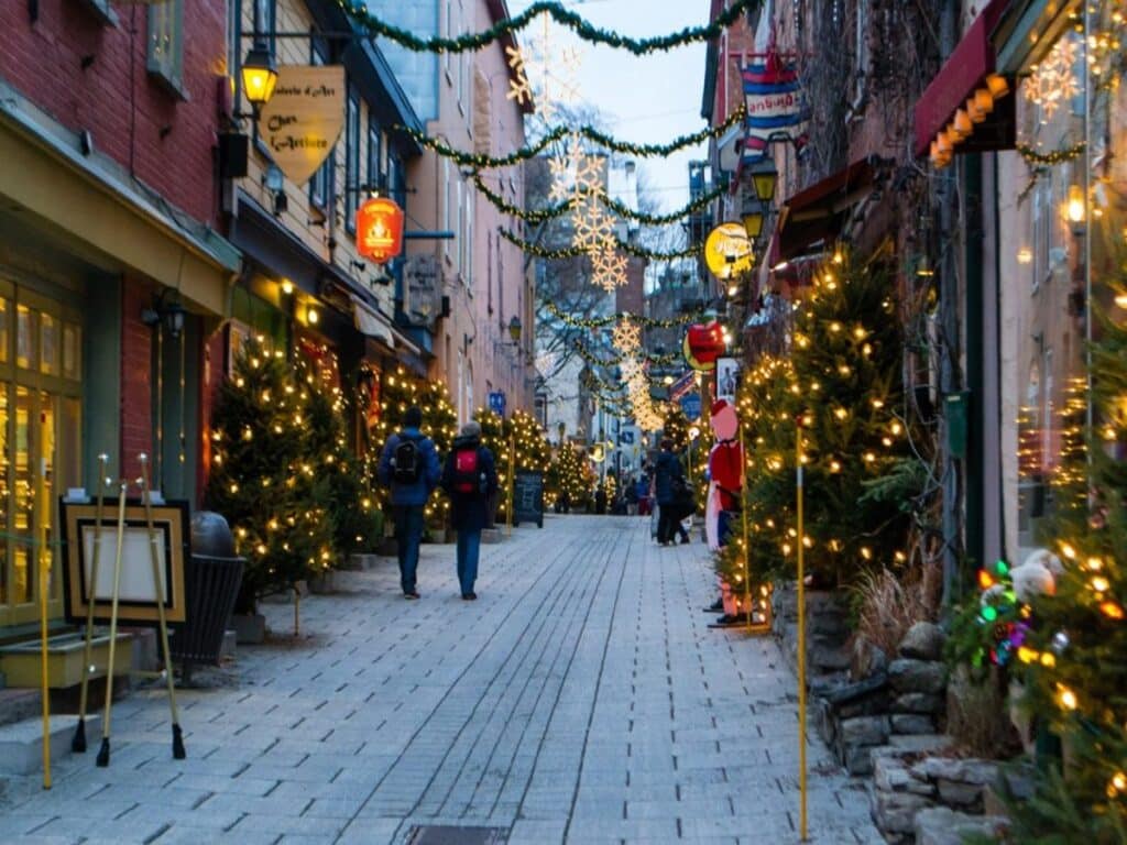 کریسمس سبز؛ امسال در تورنتو خبری از برف و خیابان‌های سفیدپوش نیست