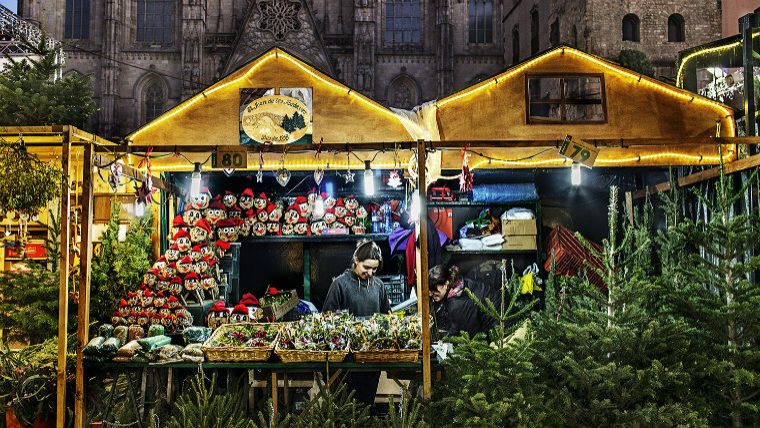 فیرا د سانتا لوسیا، بارسلونا یکی از مشهورترین بازارهای کریسمس