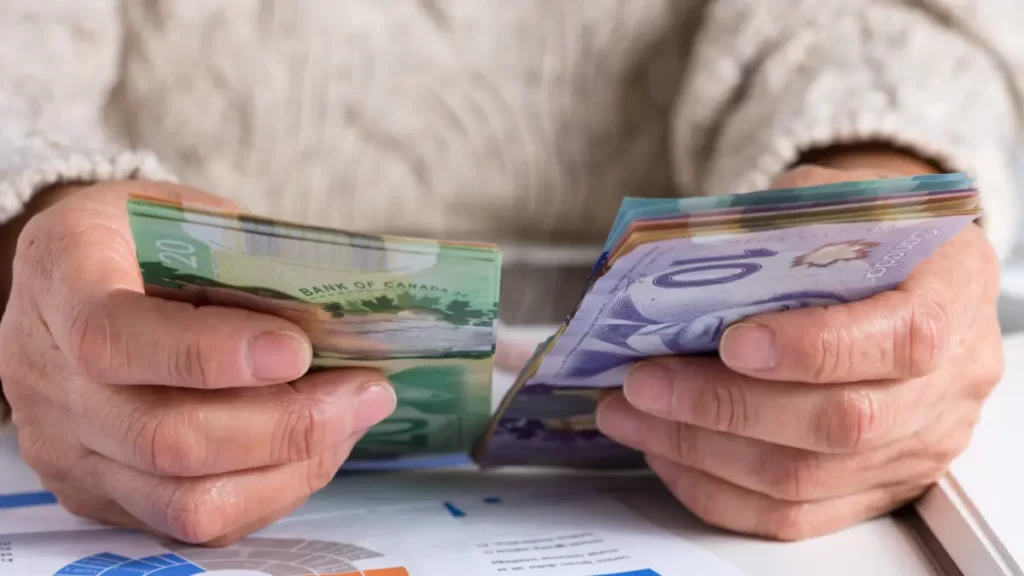 Canadians Can Receive Payments From These Government Benefits & Credits In 2024