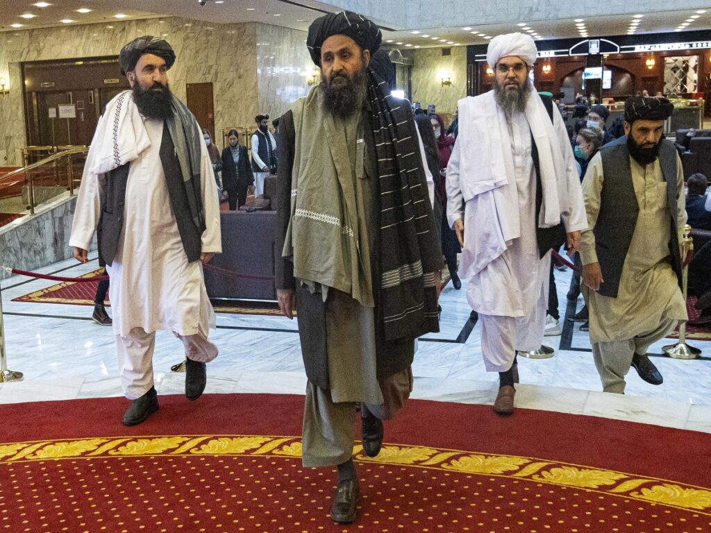 کرزی و عبدالله، نوروز را تبریک گفتند، طالبان تعطیلات نوروزی را برداشت