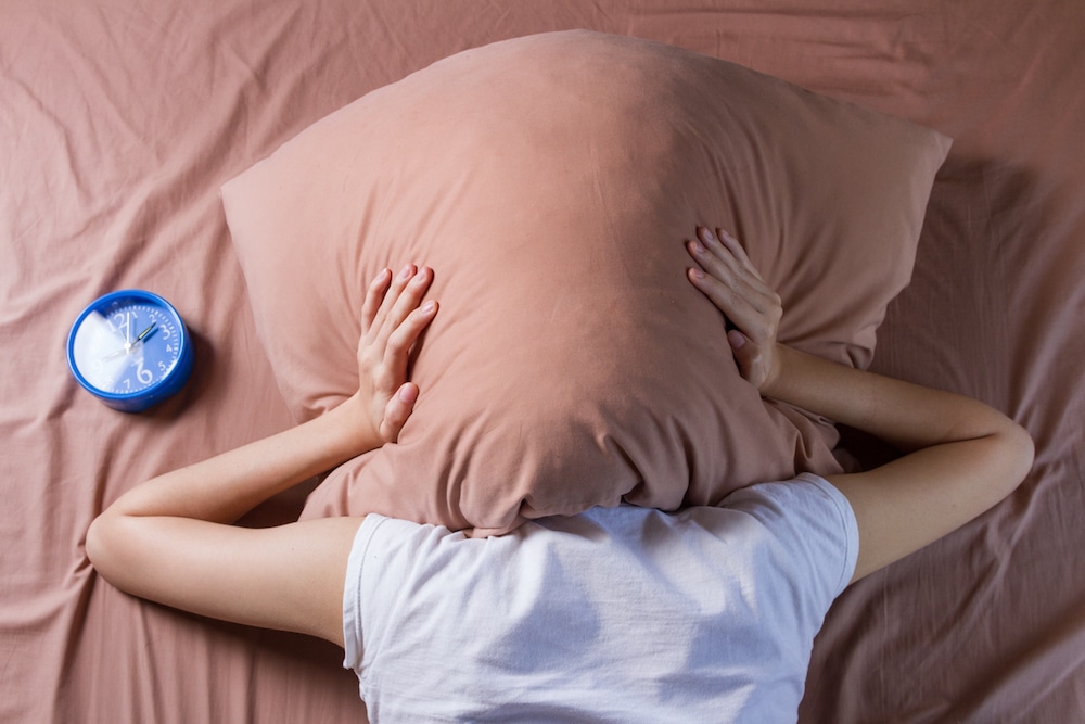 اگر  فرآیند خوابیدنتان ۳۰ دقیقه طول می‌کشد، مبتلا به بی خوابی مزمن هستید