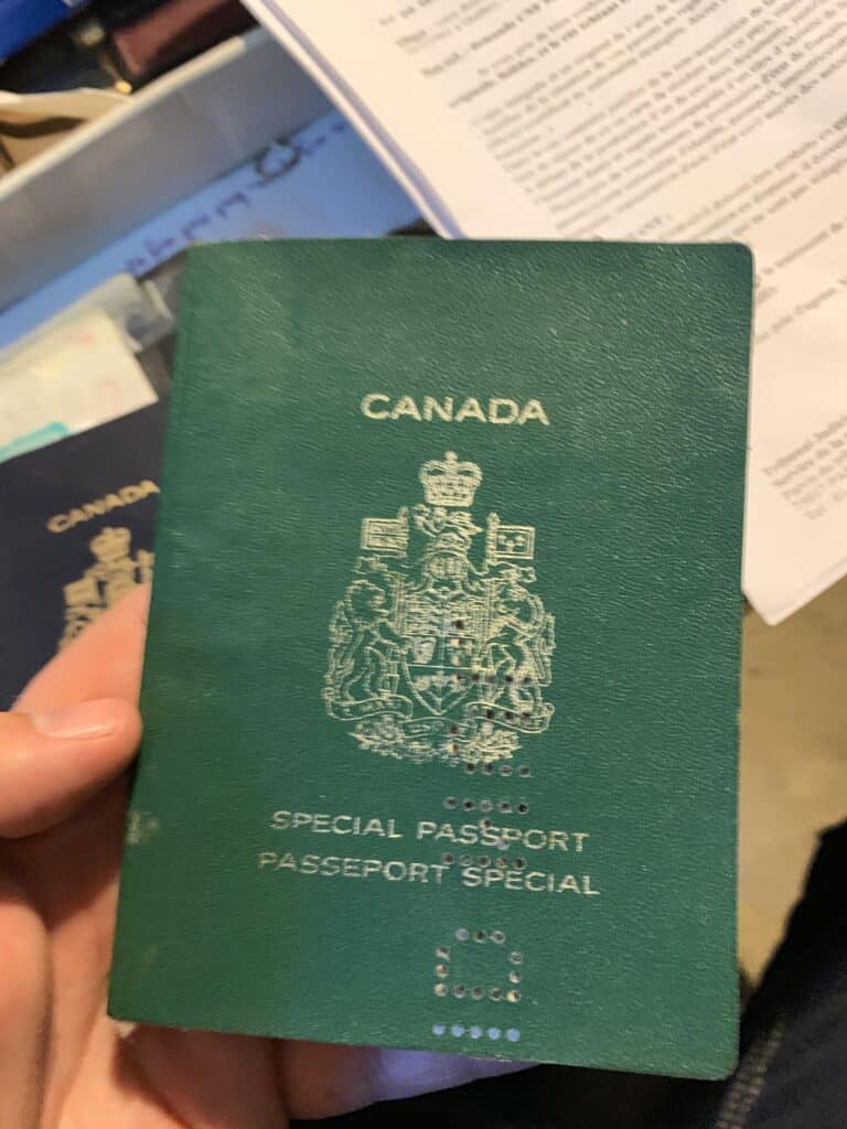 Canadian green passport