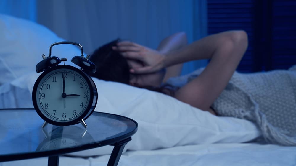 بررسی عوامل پریدن از خواب و نحوه درمان آن