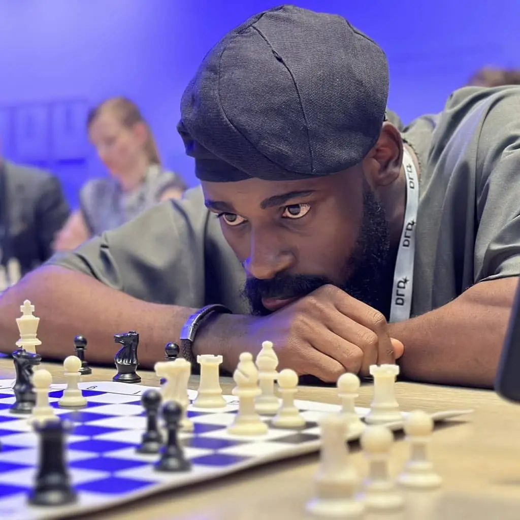 یک مرد اهل نیجریه رکورد گینس شطرنج را شکست
