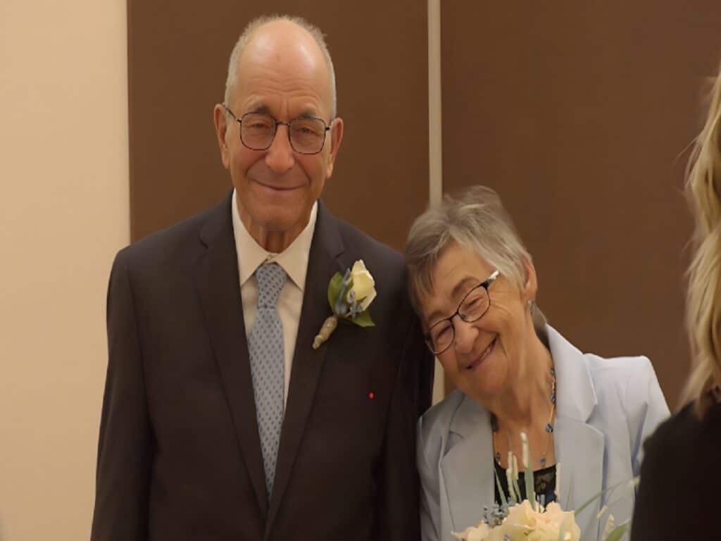 زوج ۸۰ و ۹۰ ساله اهل ساسکاچوان با هم پیوند ازدواج بستند