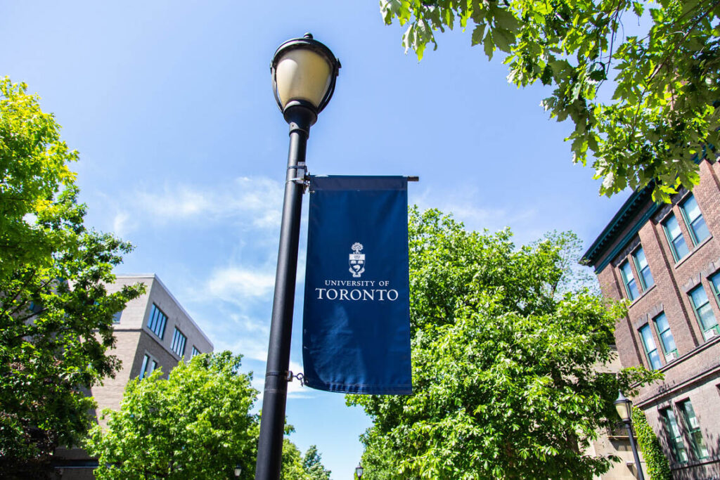 دانشگاه تورنتو، برترین دانشگاه کانادا