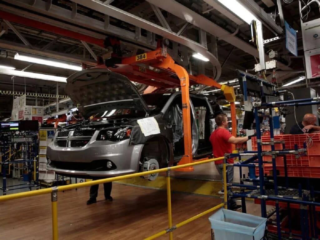 خودروهای تولیدشده در کانادا: نگاهی جامع به صنعت خودروسازی کانادا