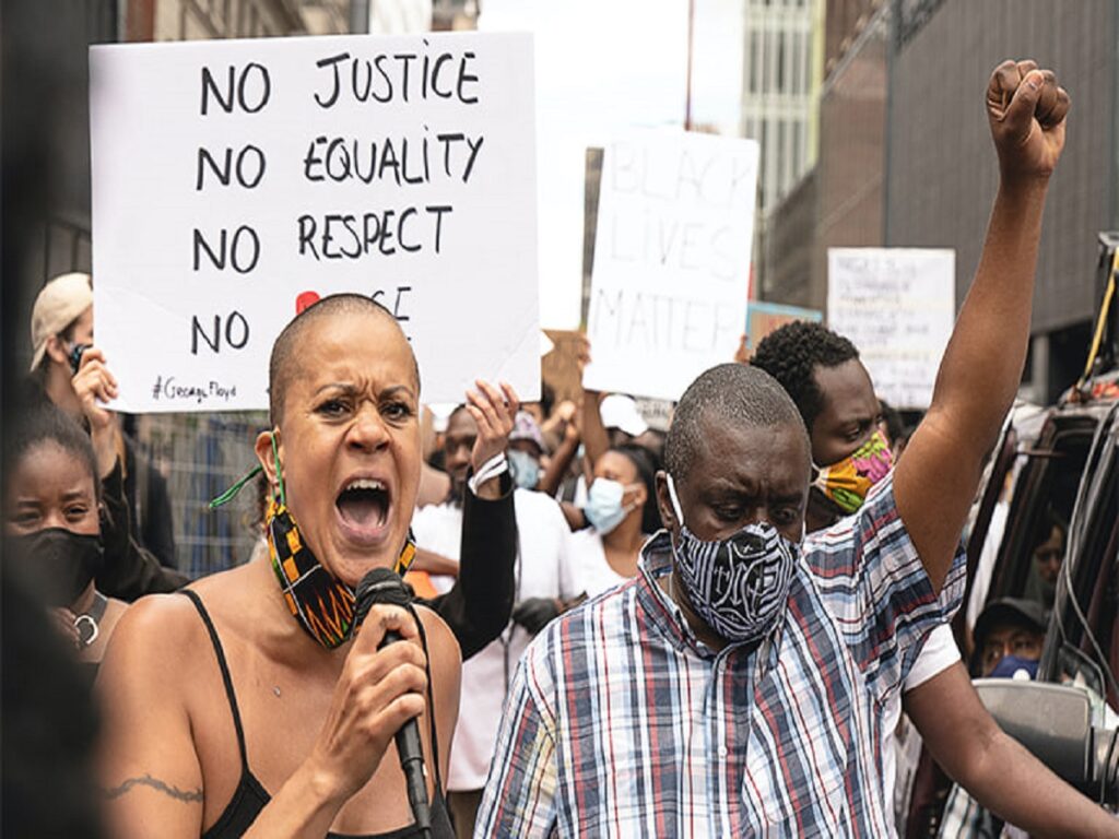 رد بودجه رسیدگی به نژادپرستی سیستماتیک در دادگاههای کبک رد بودجه رسیدگی به نژادپرستی سیستماتیک در دادگاههای کبک