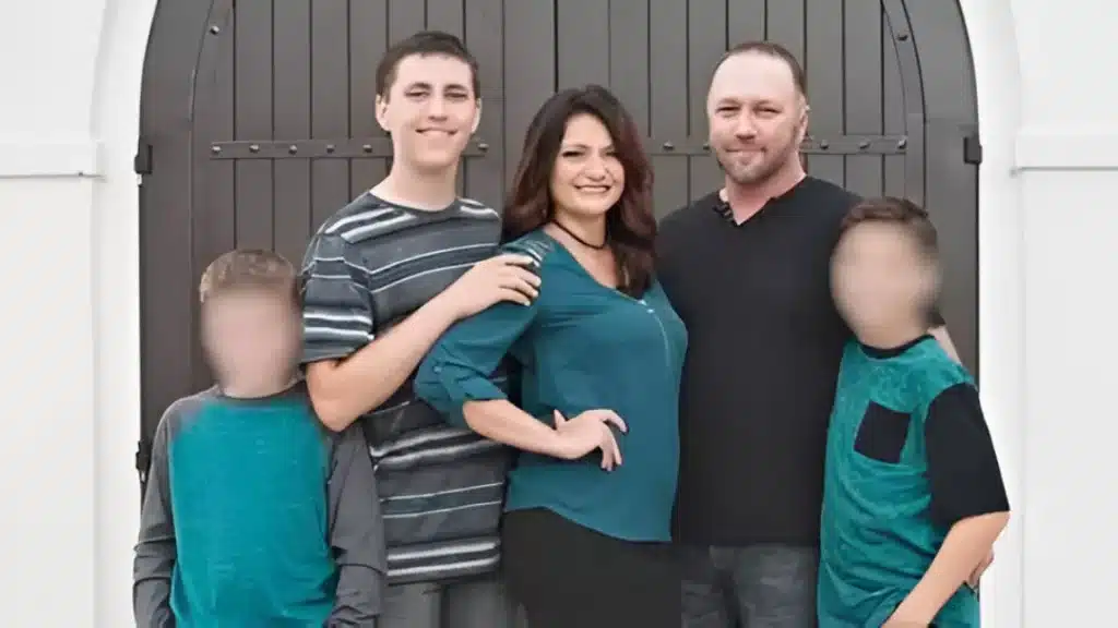 زندگی و پیشینه‌ی تایلر رابینسون