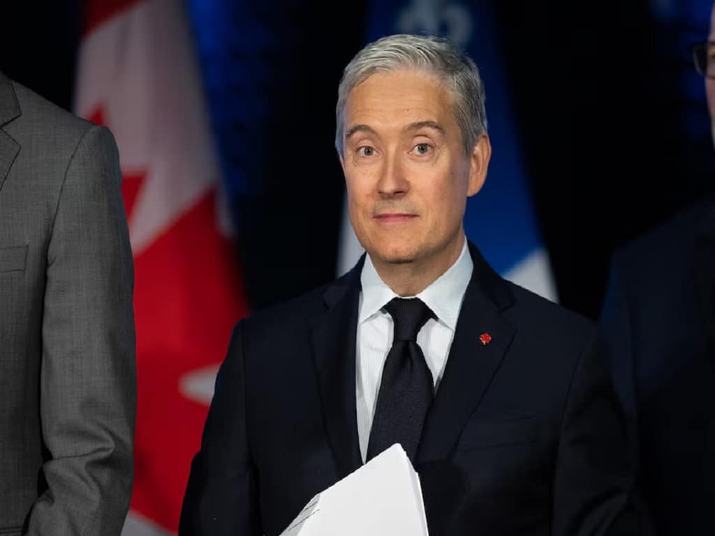 وزیر دارائی: اعمال «اصلاحات» در خدمات عمومی اتاوا وزیر دارائی: اعمال «اصلاحات» در خدمات عمومی اتاوا