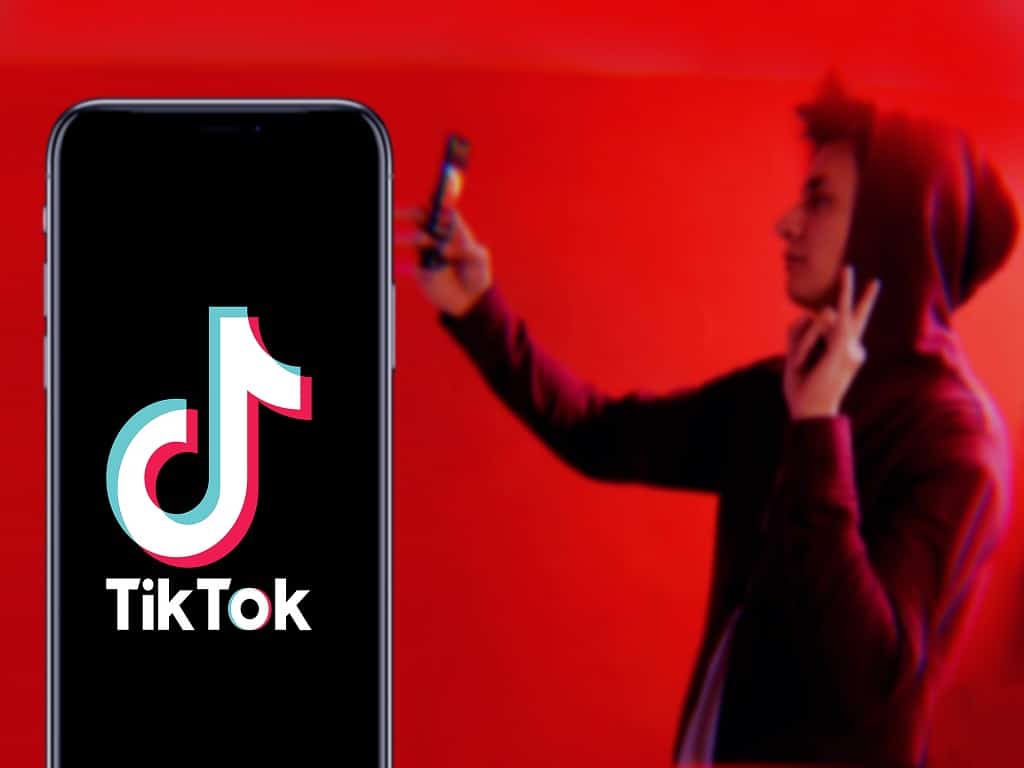 ترند جدید تیک تاک در دبیرستانها میتواند پیامدهای کیفری داشته باشد ترند جدید تیک تاک در دبیرستانها میتواند پیامدهای کیفری داشته باشد
