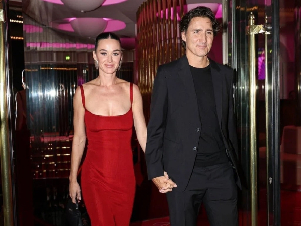 تأیید رسمی عشق در پاریس؛ کتی پری و جاستین ترودو دست در دست در انظار عمومی ظاهر شدند تأیید رسمی عشق در پاریس؛ کتی پری و جاستین ترودو دست در دست در انظار عمومی ظاهر شدند