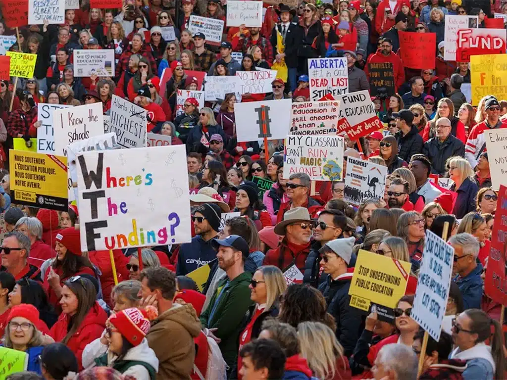 زمان‌بندی بازگشایی مدارس آلبرتا نامشخص است