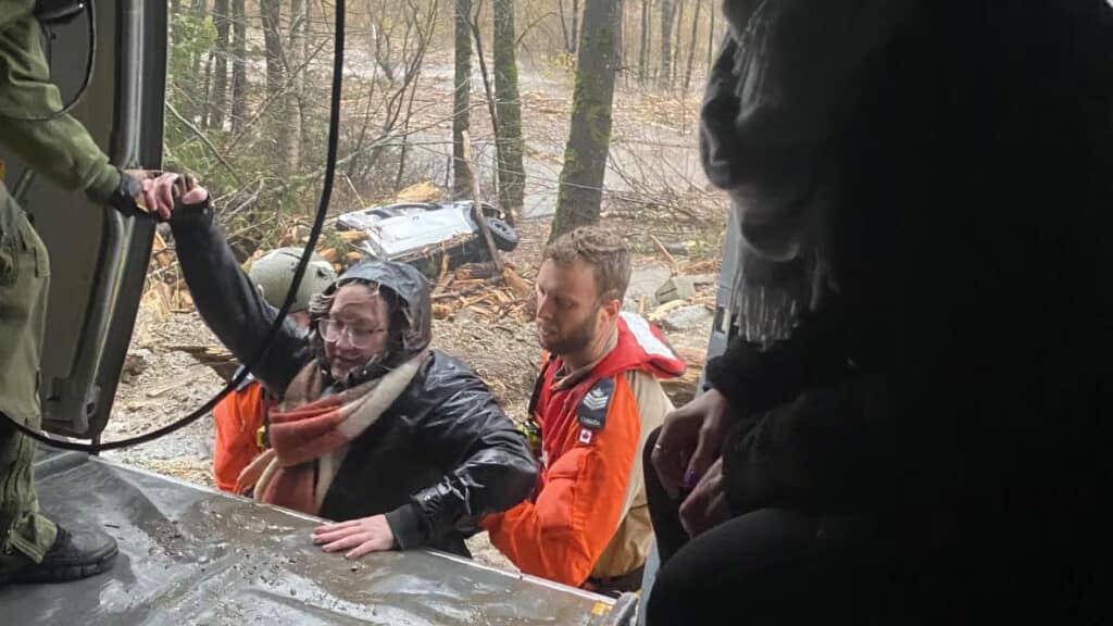 انتقال امن به فرودگاه پورت هاردی بریتیش کلمبیا