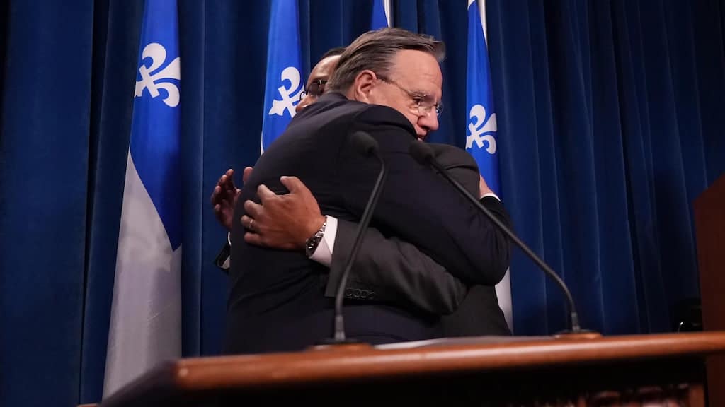 انتخابی سخت میان مسئولیت‌ها و خانواده