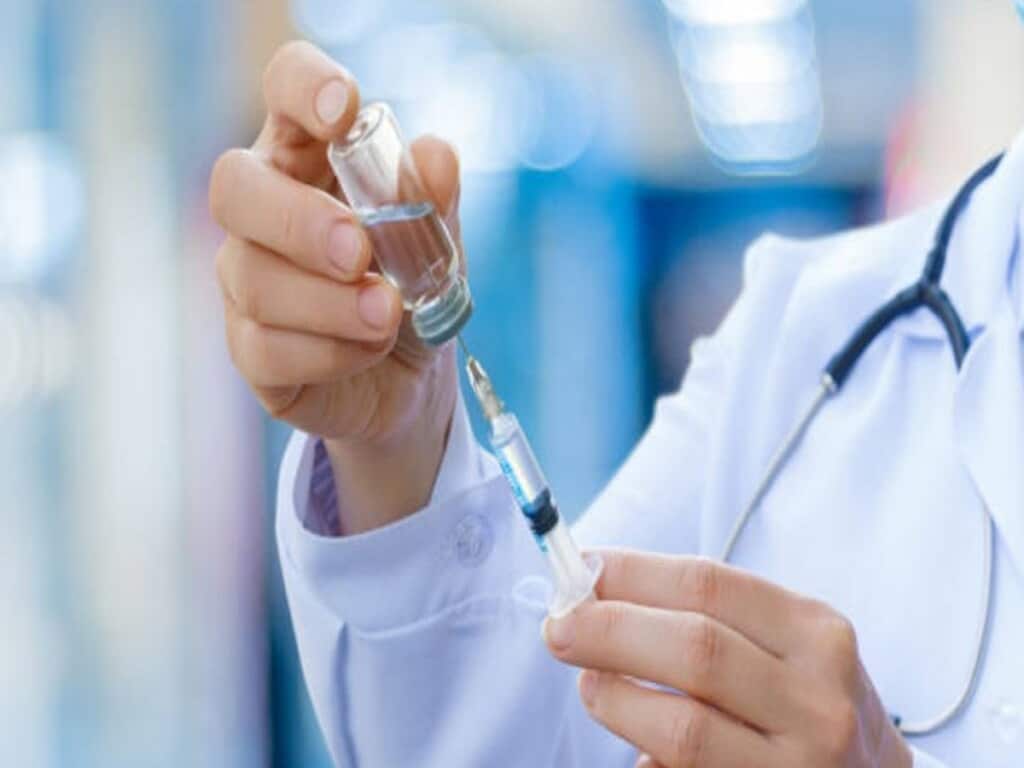 پرستار آلمانی به دلیل قتل ۱۰ بیمار برای کاهش بار کاری به حبس ابد محکوم شد پرستار آلمانی به دلیل قتل ۱۰ بیمار برای کاهش بار کاری به حبس ابد محکوم شد