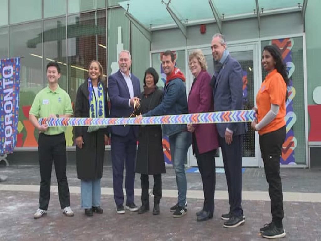 شور و اشتیاق در تورنتو؛ رونمایی از مرکز داوطلبان جام جهانی ۲۰۲۶ شور و اشتیاق در تورنتو؛ رونمایی از مرکز داوطلبان جام جهانی ۲۰۲۶