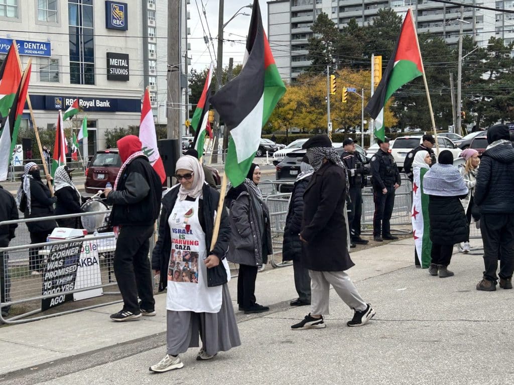 چراغ سبز برای اهتزاز پرچم فلسطین در تورنتو