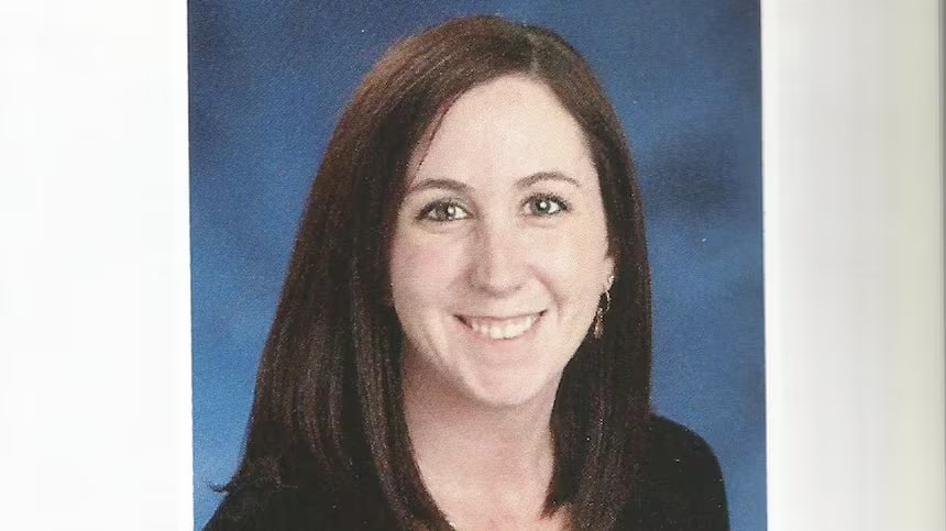 اعتراف به فریب دانش‌آموزان و تولید پورنوگرافی کودکان در انتاریو