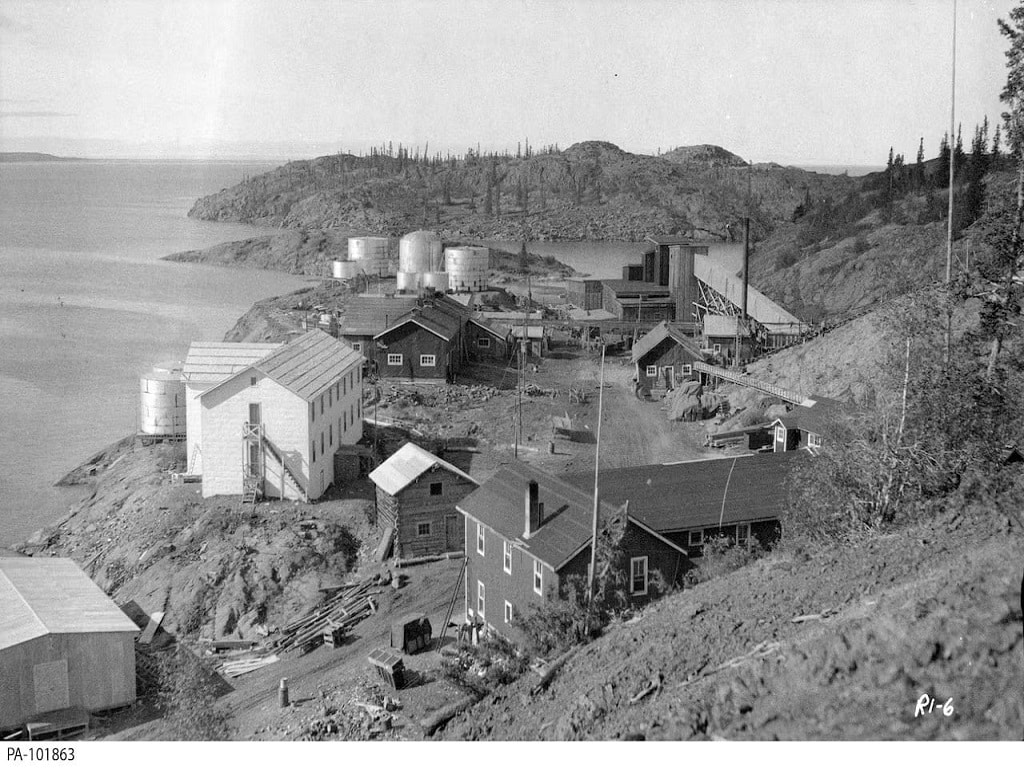 «دهکده بیوهها کانادا» کجاست؟