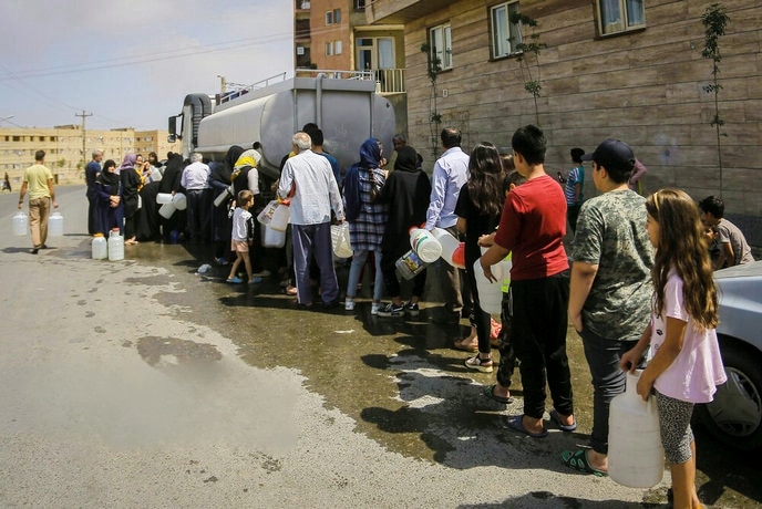 ۴. آیا روز صفر تهران منجر به اعتراضات یا فروپاشی نظام خواهد شد؟