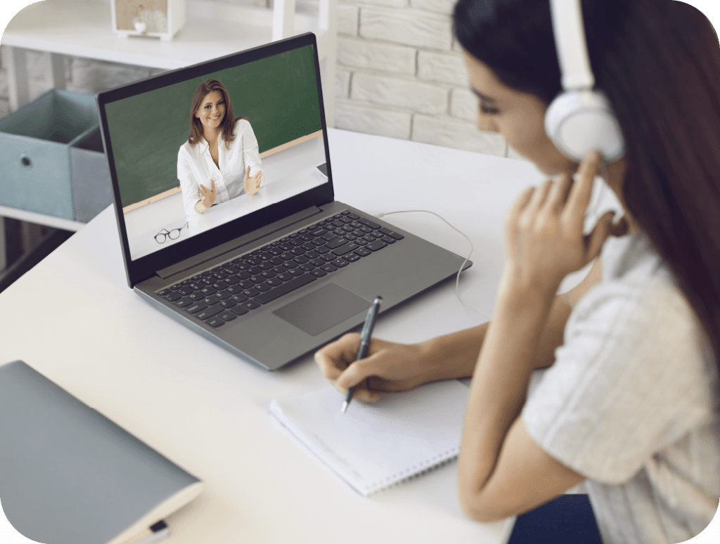 معرفی دورههای آموزشی رایگان دانشگاههای کانادا