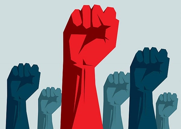 چرا تغییرات آهسته سیاسی گاهی پایدارتر از انقلابهای سریعاند؟