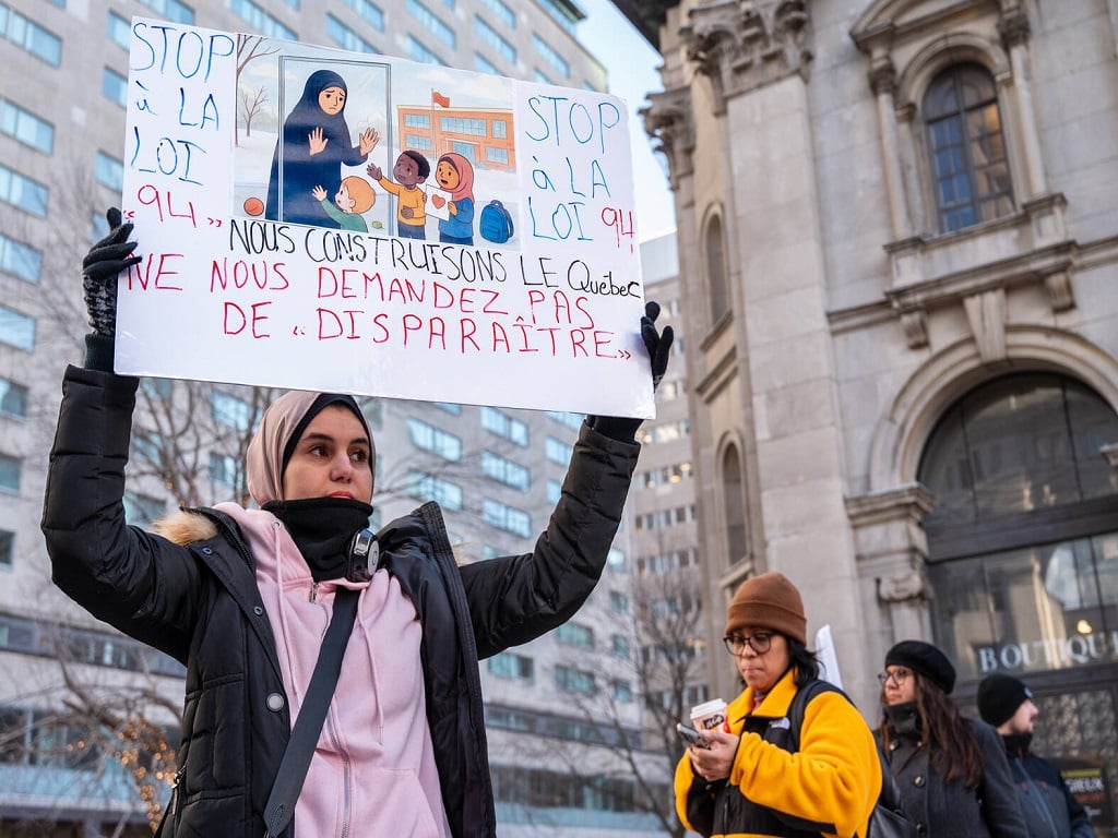 اخراج مربی مهدکودک به دلیل قانون ممنوعیت حجاب در کبک