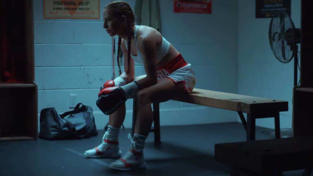 نیوشا نخجیری: به ایرانی بودنم میبالم