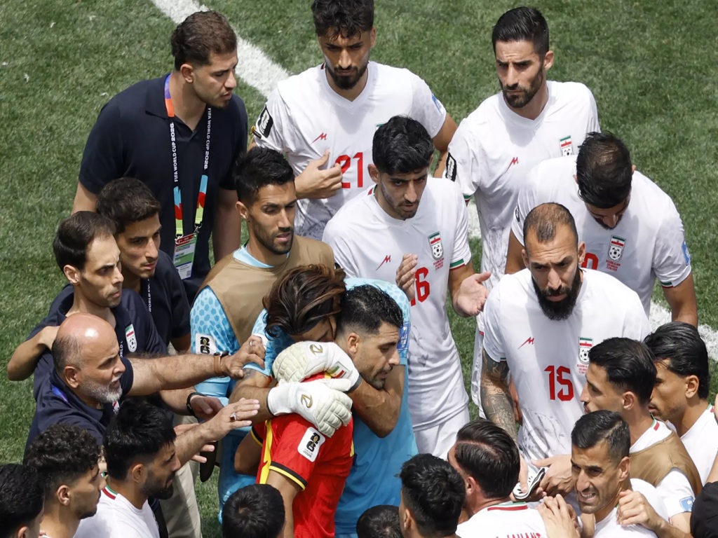 فیفا و دولت آمریکا باید میزبانان بهتری برای جام جهانی باشند فیفا و دولت آمریکا باید میزبانان بهتری برای جام جهانی باشند
