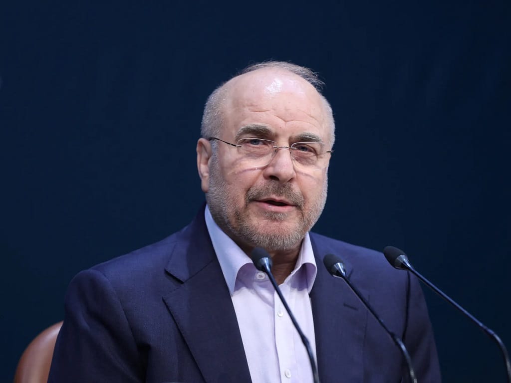 جنگ واژهها در بازارهای مالی؛ پاشنهآشیل اقتصاد آمریکا زیر ذرهبین قالیباف جنگ واژهها در بازارهای مالی؛ پاشنهآشیل اقتصاد آمریکا زیر ذرهبین قالیباف