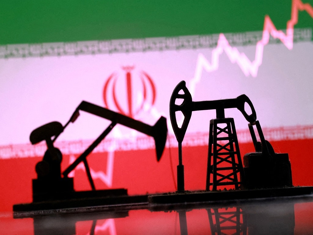 بریتانیا تحریمهای تازهای علیه بخشهای نفت، گاز و کشتیرانی ایران اعمال کرد بریتانیا تحریمهای تازهای علیه بخشهای نفت، گاز و کشتیرانی ایران اعمال کرد