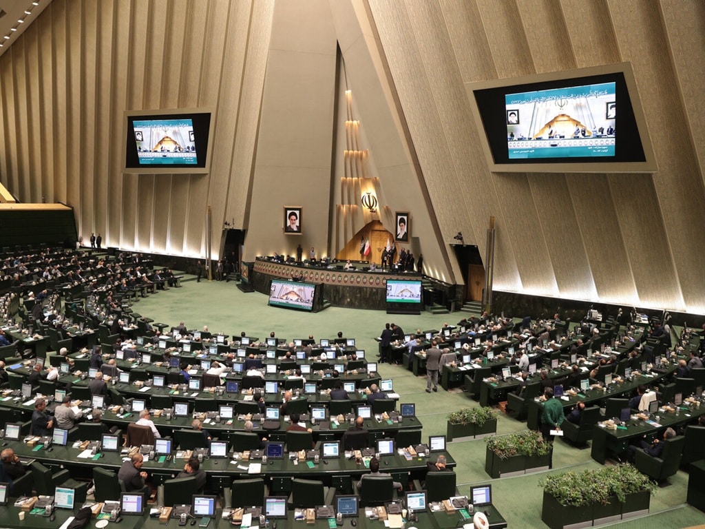 مجلس دامنه مجازات «مقابله با نفوذ بیگانگان» را گسترش داد مجلس دامنه مجازات «مقابله با نفوذ بیگانگان» را گسترش داد