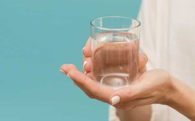 نوشیدن آب، درمانگری راحت و در دسترس برای چاقی