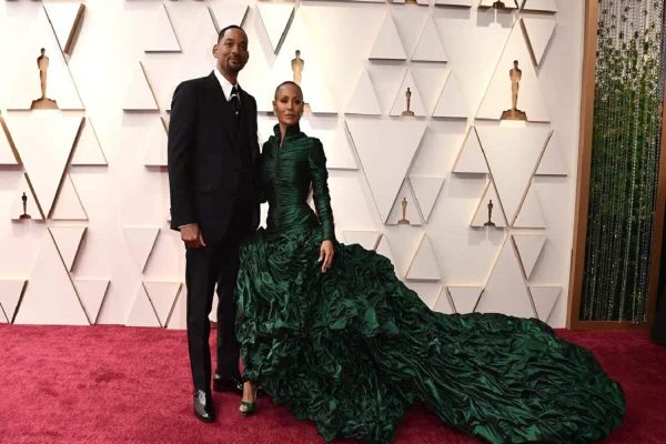 ویل اسمیت به دلیل سیلی زدن کریس راک به مدت ۱۰ سال از حضور در اسکار محروم شد